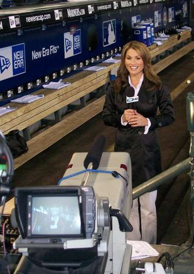 Top 10 Hottest Women Sports Reporters - Top To Find
