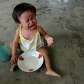 A child displaced by Typhoons Nesat and Nalgae cries at a.... photo: 1646484 slideshow 31095