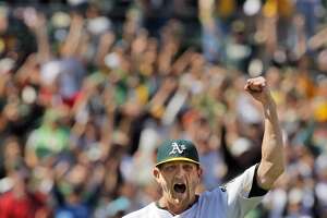 Ex-A’s pitcher Dallas Braden: ‘I’d go into the bathroom and load up’ - Photo