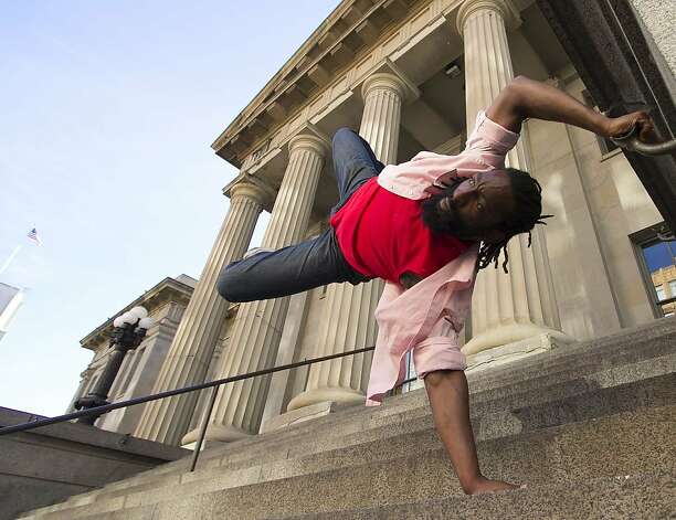  Free dance performances are scheduled at venues all over San Francisco at noon Friday.