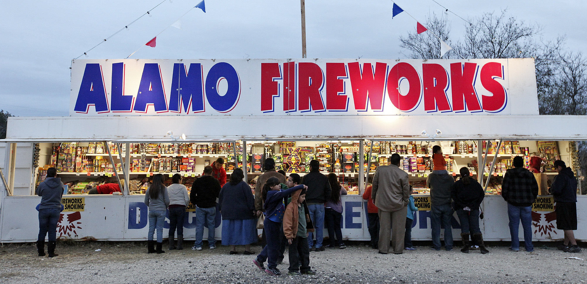 Alamo Fireworks looking to build new store near Cibolo - San Antonio Express-News