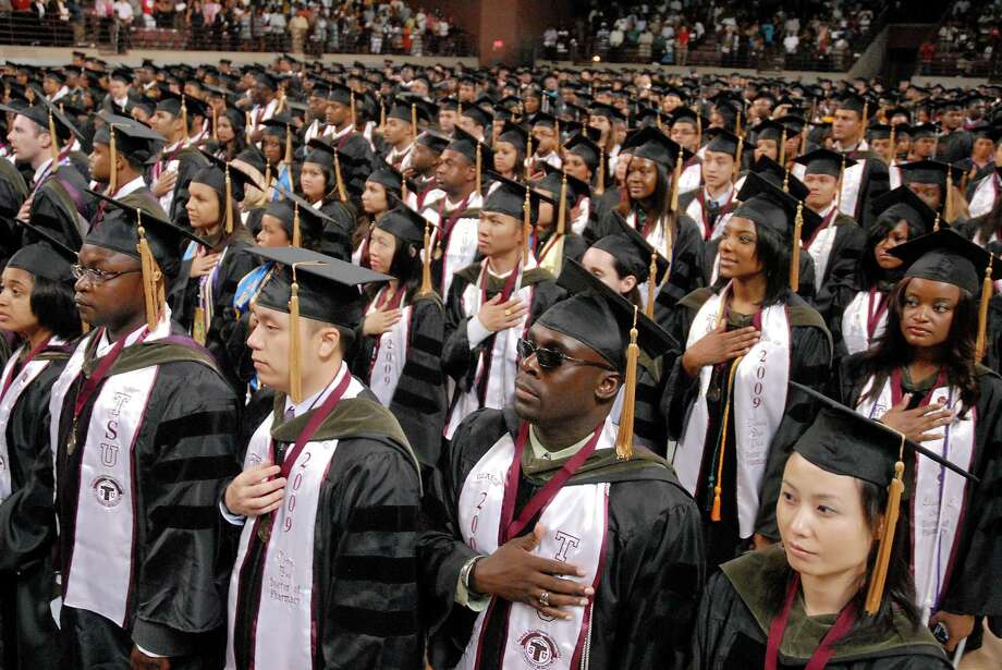 Texas Southern University - TSU back in the red as enrollment falls, due to financial aid ...