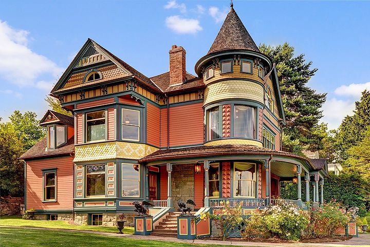 victorian houses for sale