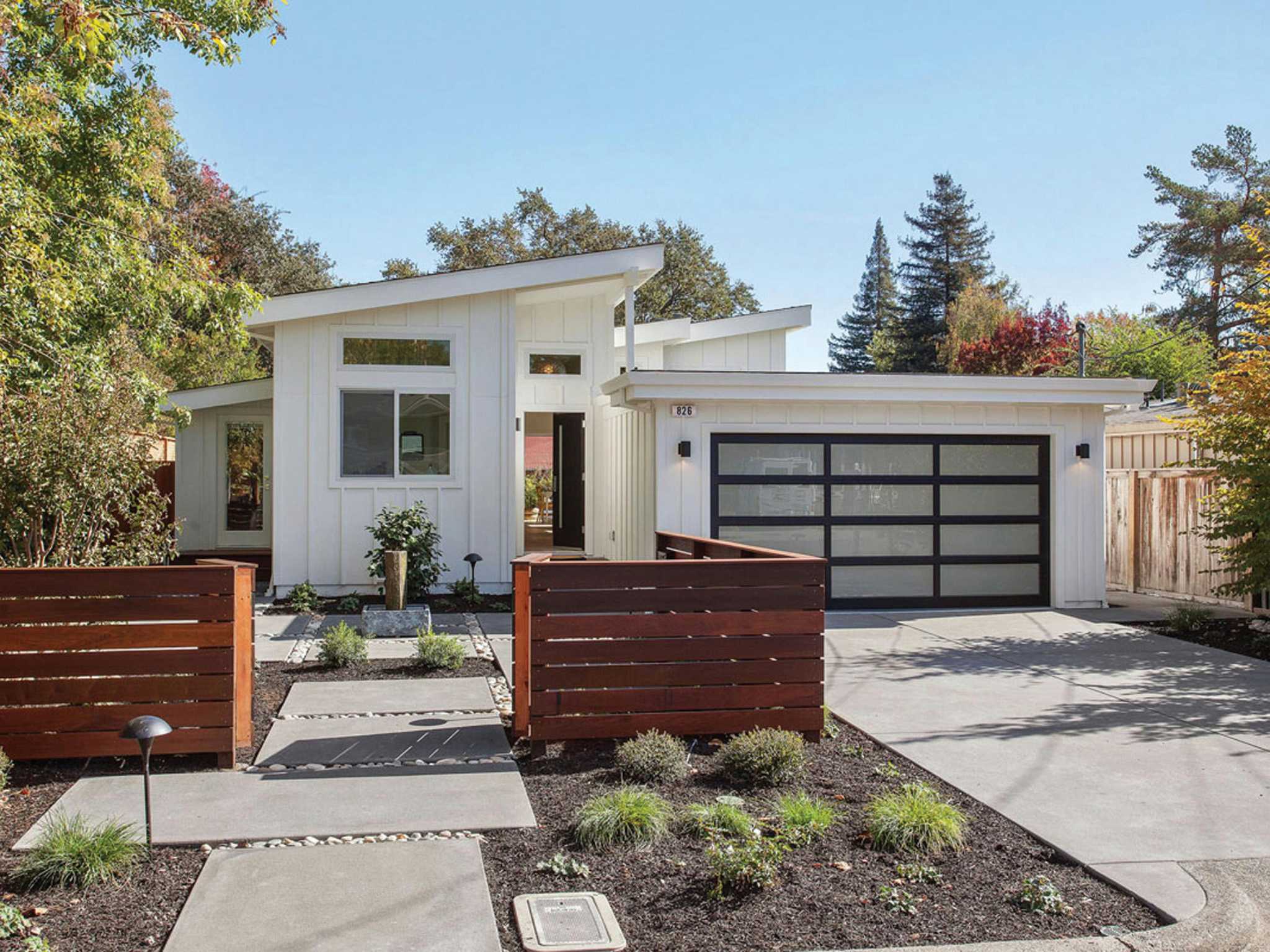 Midcentury Modern In Sonoma Has Lush Backyard Open Floor Plan