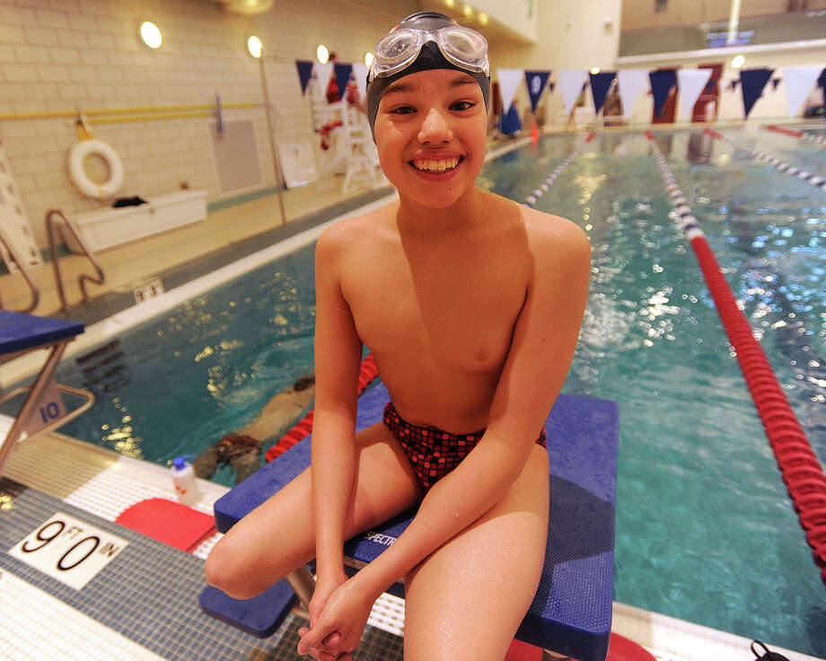 Swimmer Teen 90