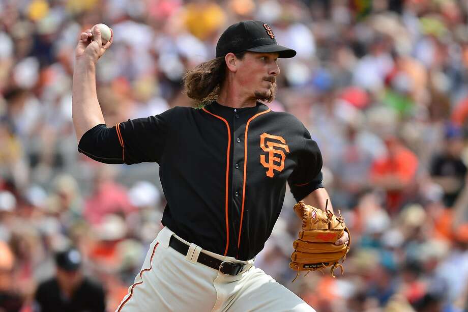 SCOTTSDALE, AZ - MARCH 11:  Starting pitcher Jeff Samardzija #29 of the San Francisco Giants delivers a pitch in the first inning against the Seattle Mariners at Scottsdale Stadium on March 11, 2016 in Scottsdale, Arizona.  (Photo by Jennifer Stewart/Getty Images) Photo: Jennifer Stewart, Getty Images