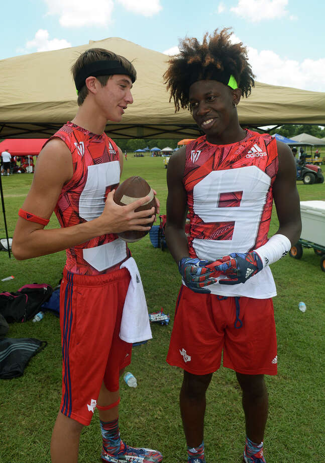 Dickinson senior quarterback Jordan Griggs, left, and sophomore wide receiver Malik Williams wait for the start of the 2nd half of their Division I pool game against Harker Heights at the 2016 Texas 7on7 Championships at Veterans Park and Athletic Complex in College Station on Friday, July 8, 2016. (Photo by Jerry Baker/Freelance) Photo: Jerry Baker, For The Chronicle / Freelance