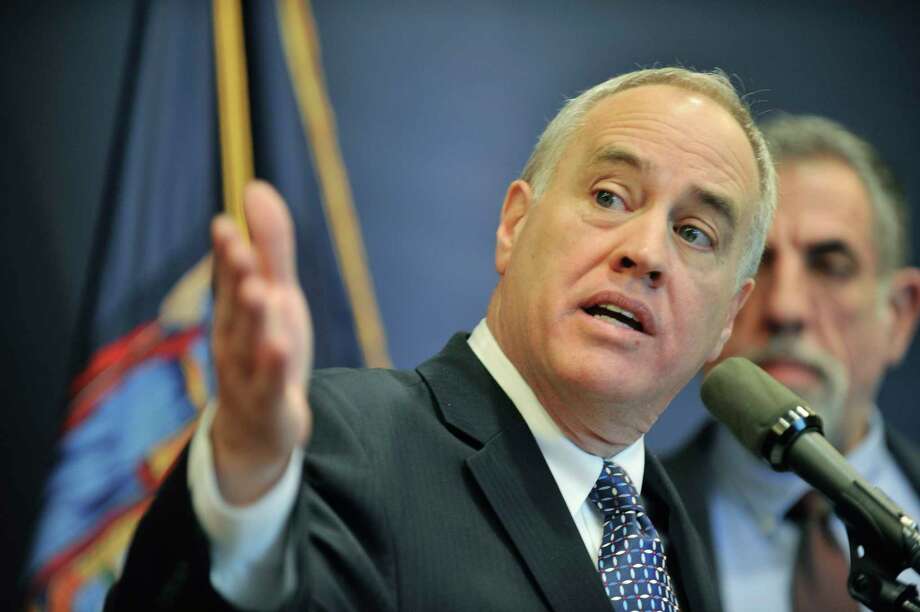 New York Comptroller Tom DiNapoli has released three reports flagging contracts between Apple or related entities and Gulen-inspired charter schools in three upstate cities. (Paul Buckowski / Times Union archive)  Photo: PAUL BUCKOWSKI / 10035528A