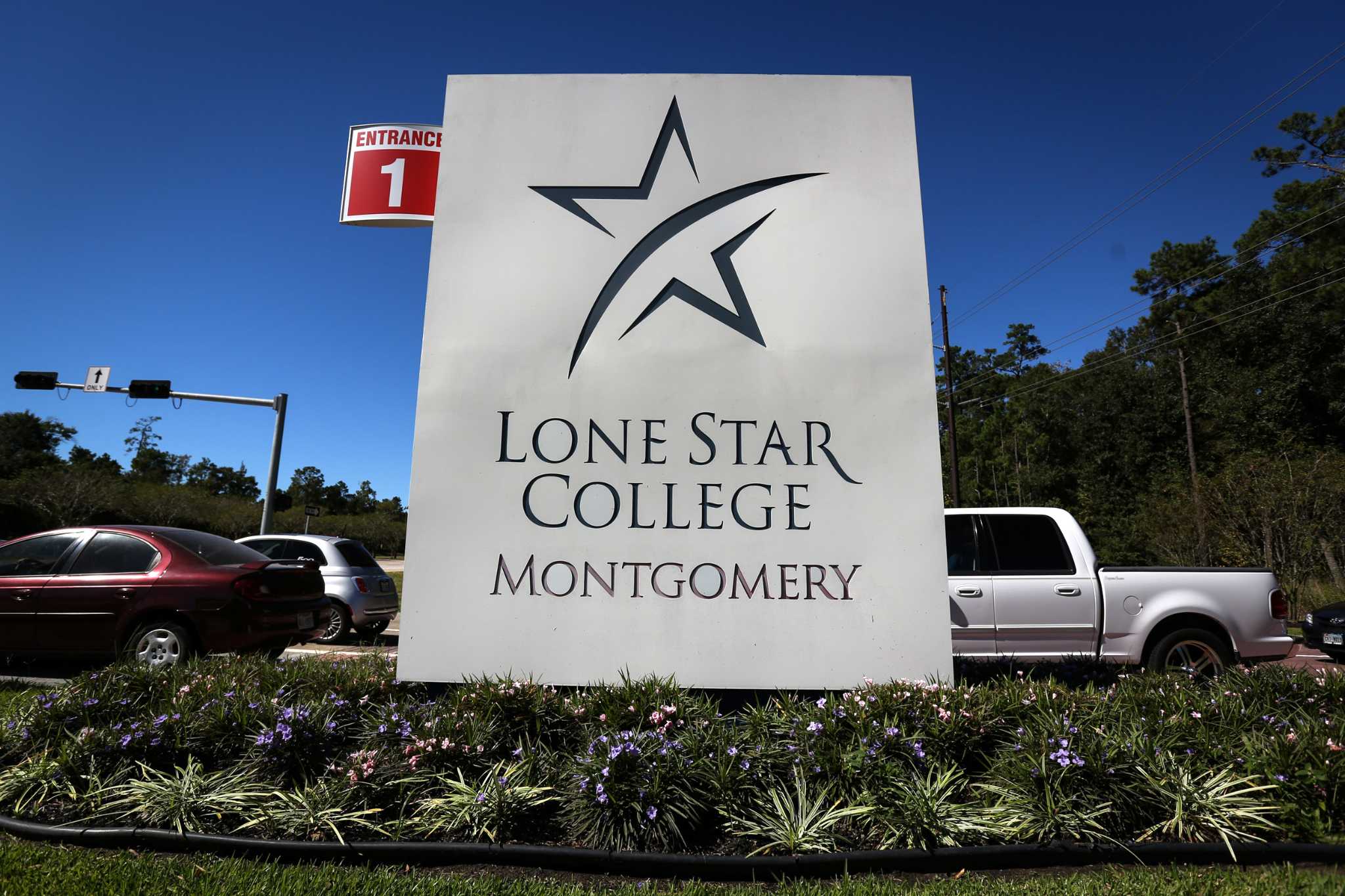 Lone Star College student calls in bomb threat to skip finals