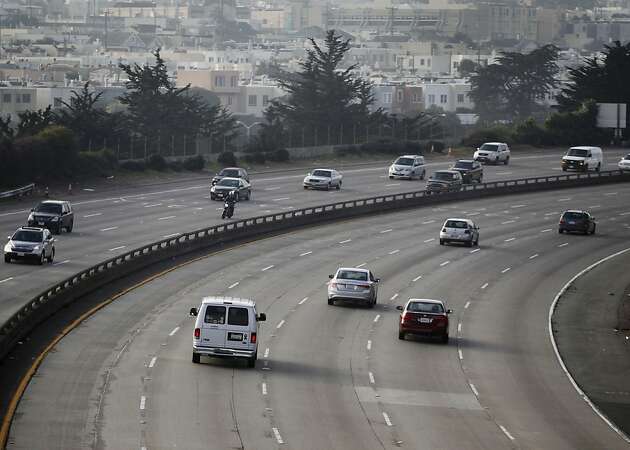 Bay Area highways hot spots for roadkill, report shows