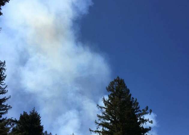 1 lane of Hwy. 17 closed as fire mop up continues near Los Gatos