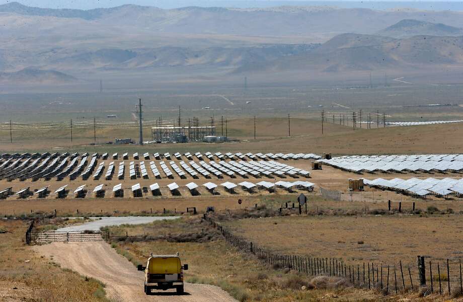 A view of some of the 749,088 solar panels at the California Valley Solar Farm near Santa Margarita, Calif., in San Luis Obispo County, on Fri. August 28, 2015. Photo: Michael Macor, The Chronicle