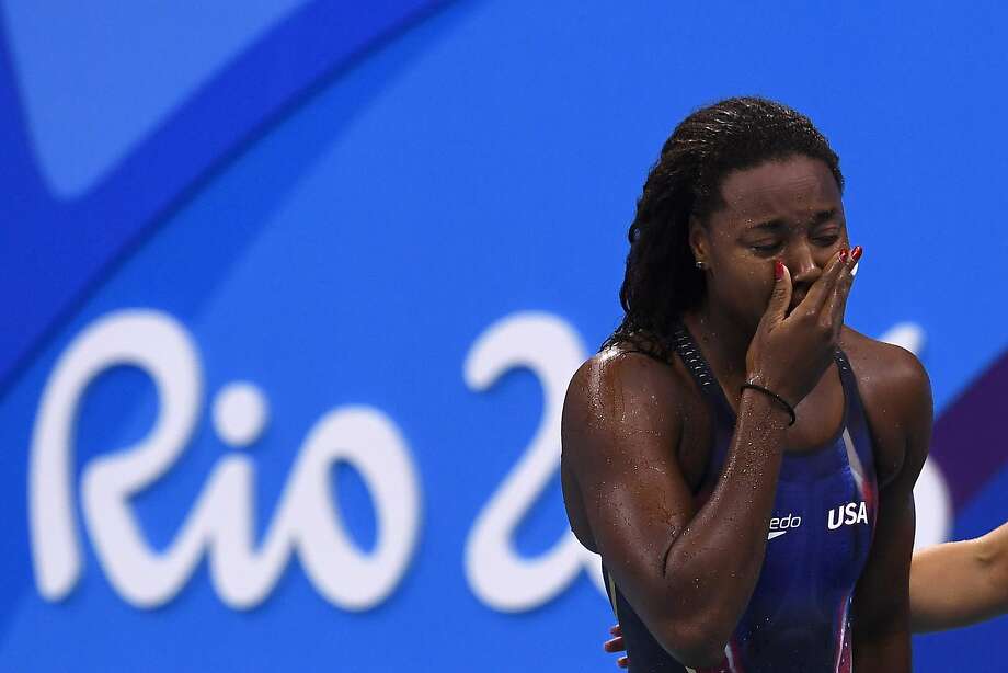 Stanford swimmer Simone Manuel makes Olympic history