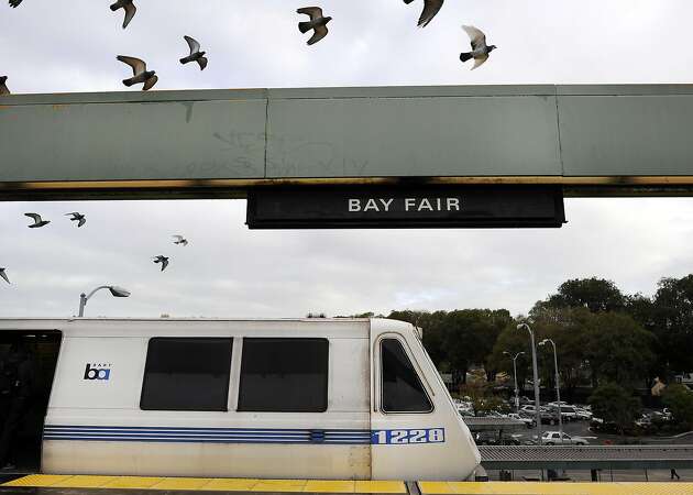 Man beaten in unprovoked attack on BART train in East Bay