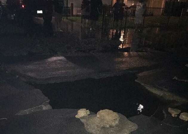 Gaping hole opens up on Napa street during water main break