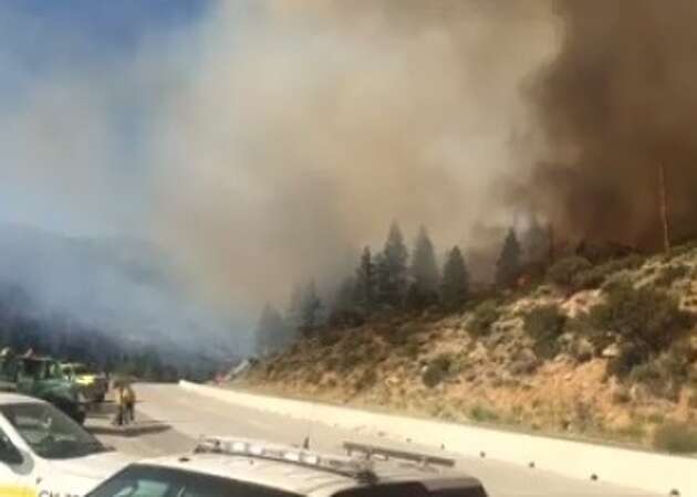 Wildfire again prompts I-80 closure east of Truckee