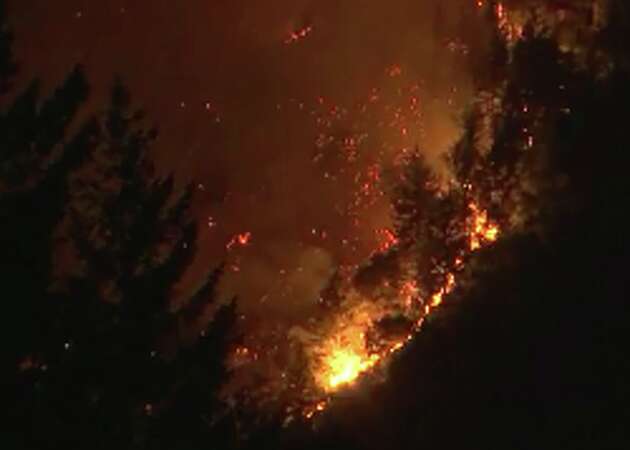 Homes evacuated in Santa Cruz Mountains as new wildfire breaks out