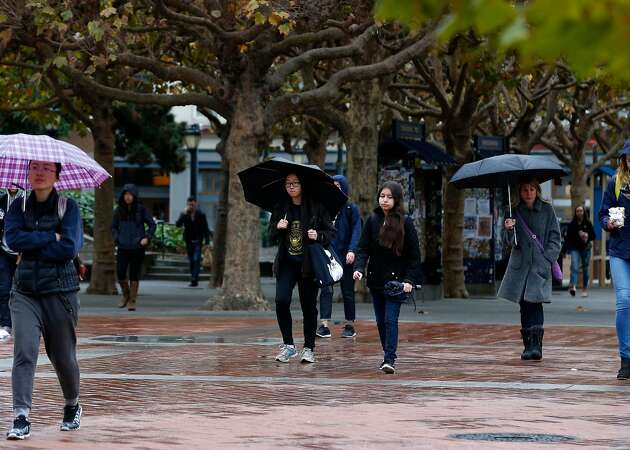 First atmospheric river of the season soaks Bay Area, bringing nearly 5 inches rain to one spot