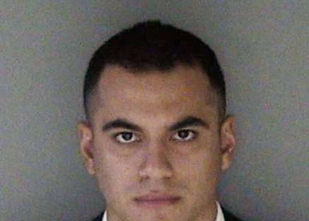 Former San Leandro cop charged with sex with teen