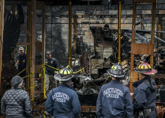 Oakland firefighter who visited Ghost Ship in 2014 saw 'high fire load'